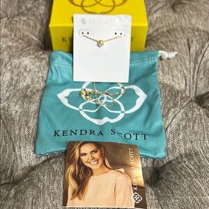 Kendra Scott Gold Jewelry Necklace with Pouch